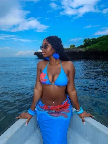 Island Vacation Outfits