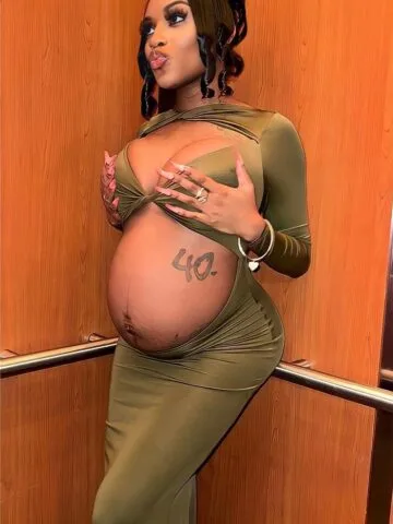 Baddie Pregnancy Outfit Ideas