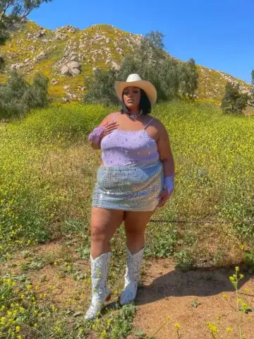 Plus Size Cowgirl Outfit Ideas